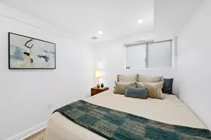 201 Zabriskie St, Jersey City, NJ 07307 - Photo 18