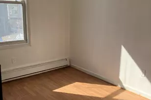 70 W 44th St, Bayonne, NJ 07002 - Photo 2