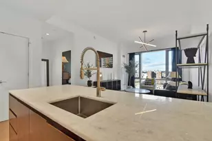 75 Park Ln S, Jersey City, NJ 07310 - Photo 4