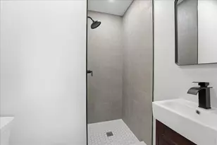 212 Seaview Ave, Jersey City, NJ 07305 - Photo 6