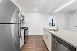 957 Broadway, Bayonne, NJ 07002 - Photo 4