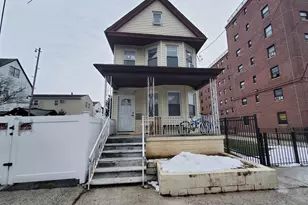 140 W 3rd St, Bayonne, NJ 07002 - Photo 8