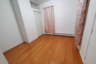 140 W 3rd St, Bayonne, NJ 07002 - Photo 4