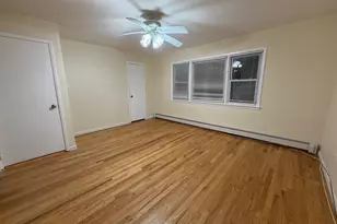 10 E 10th St, Bayonne, NJ 07002 - Photo 8