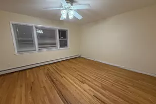 10 E 10th St, Bayonne, NJ 07002 - Photo 6