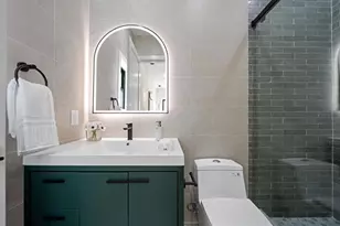 27 Graham St, Jersey City, NJ 07307 - Photo 12