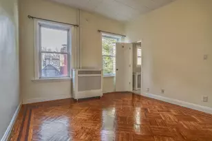 207 Jewett Ave, Jersey City, NJ 07304 - Photo 10