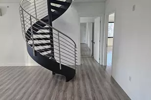 211 Baldwin Ave, Jersey City, NJ 07306 - Photo 24