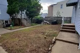 18 Mechanic St, Bayonne, NJ 07002 - Photo 6