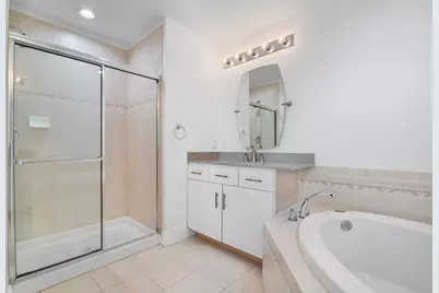 11 Bayside Dr #11, Bayonne, NJ 07002 - Photo 12