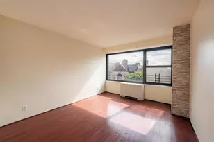 135 Montgomery St, Jersey City, NJ 07302 - Photo 12