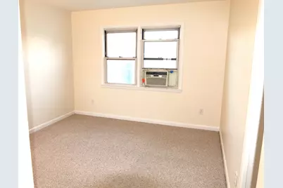 310 70th St, Guttenberg, NJ 07093 - Photo 8