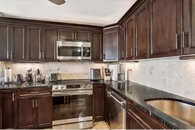 380 Mountain Rd #1015, Union City, NJ 07087 - Photo 18