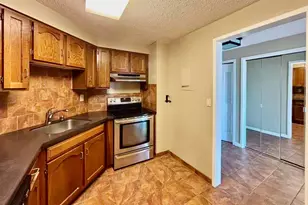 1040 Harmon Cove Tower, Secaucus, NJ 07094 - Photo 10