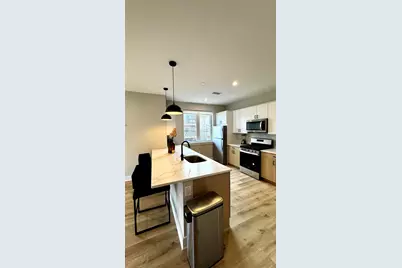 203-205 Randolph Ave #101, Jersey City, NJ 07305 - Photo 2