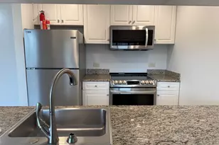 100 Old Palisade Rd, Fort Lee, NJ 07024 - Photo 10