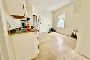 318 Danforth Ave, Jersey City, NJ 07305 - Photo 4