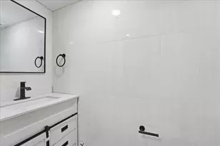 221 Columbia Ave, Jersey City, NJ 07307 - Photo 34