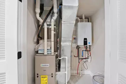 221 Columbia Ave #1, Jersey City, NJ 07307 - Photo 36