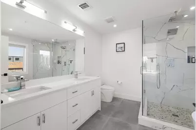 690 Palisade Ave, Cliffside Park, NJ 07010 - Photo 12