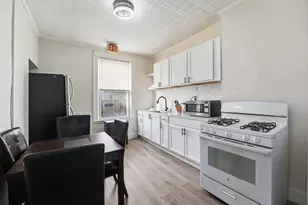 335 47th St, Union City, NJ 07087 - Photo 4