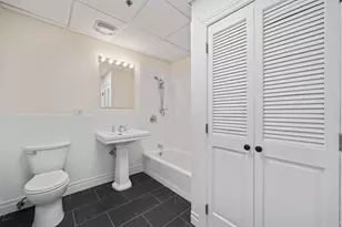 300 Communipaw Ave, Jersey City, NJ 07304 - Photo 18