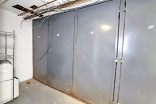 931 Park Ave, Hoboken, NJ 07030 - Photo 26