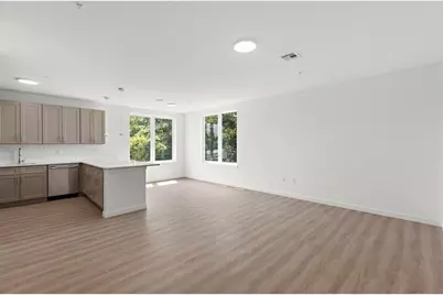 306 Bergen Ave #305, Jersey City, NJ 07305 - Photo 4