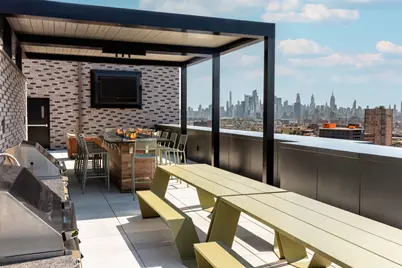 32 Oakland Ave #913, Jersey City, NJ 07306 - Photo 12