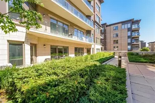 100 Eton Row, Weehawken, NJ 07086 - Photo 50