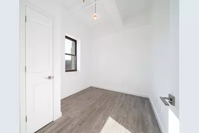 201 Cornelison Ave #606, Jersey City, NJ 07304 - Photo 8