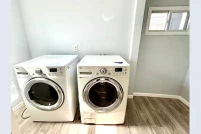 19 Oakdale Rd, Jersey City, NJ 07305 - Photo 8