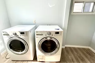 19 Oakdale Rd, Jersey City, NJ 07305 - Photo 8