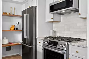 149 Essex St, Jersey City, NJ 07302 - Photo 8