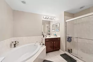 62 Boatworks Dr, Bayonne, NJ 07002 - Photo 16