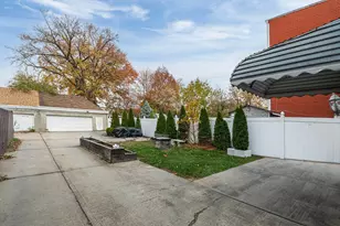 21 W 15th St, Bayonne, NJ 07002 - Photo 36