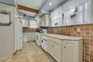 631 6th Ave, Lyndhurst Township, NJ 07071 - Photo 14