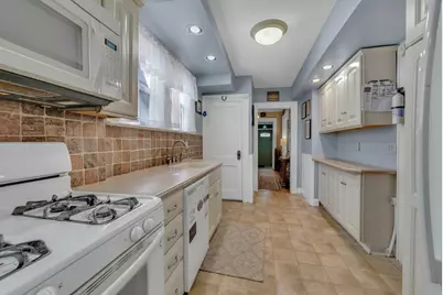 631 6th Ave, Lyndhurst Township, NJ 07071 - Photo 16