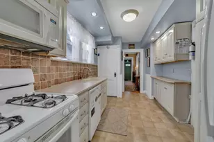 631 6th Ave, Lyndhurst Township, NJ 07071 - Photo 16