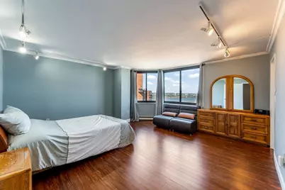 2110 Harmon Cove Tower, Secaucus, NJ 07094 - Photo 20