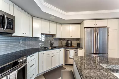 2110 Harmon Cove Tower, Secaucus, NJ 07094 - Photo 12