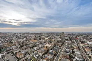 300 Winston Dr, Cliffside Park, NJ 07010 - Photo 26