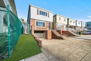 185 W 3rd St, Bayonne, NJ 07002 - Photo 2