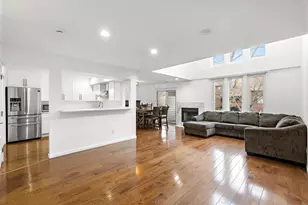 714 Mainsail Ln, Secaucus, NJ 07094 - Photo 1