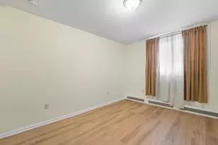 305 Cator Ave, Jersey City, NJ 07305 - Photo 8