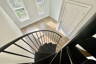 347 7th St, Jersey City, NJ 07302 - Photo 12