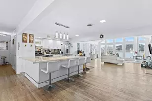 40 Valley Ct, Secaucus, NJ 07094 - Photo 2