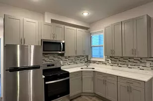 38 Clendenny Ave, Jersey City, NJ 07304 - Photo 2