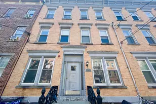 347 7th St, Jersey City, NJ 07302 - Photo 1