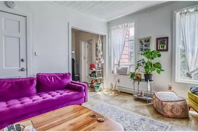 330 Halladay St #2A, Jersey City, NJ 07304 - Photo 4